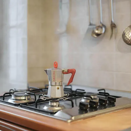 Casa Spaziosa, A Pochi Passi Da Metro E Centro