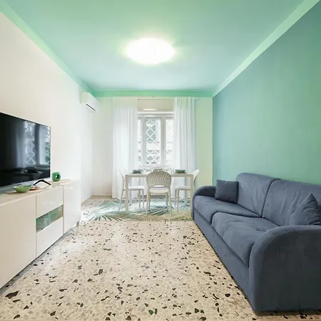 Casa Spaziosa, A Pochi Passi Da Metro E Centro Nápoles