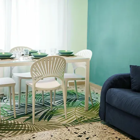 Casa Spaziosa, A Pochi Passi Da Metro E Centro